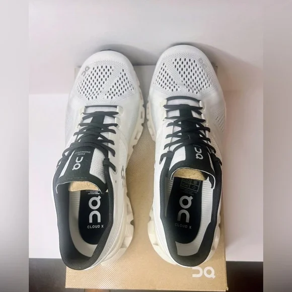On Cloud X Women's Running Shoe, White/Black,W 7.5 US